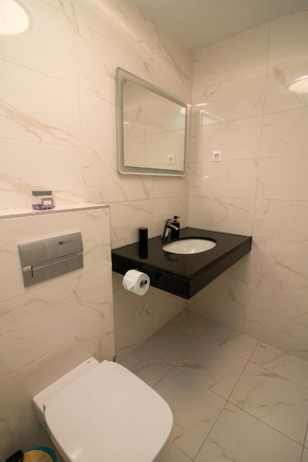 Apartemen Degraf Stylish Downtown Gallery Sofia
